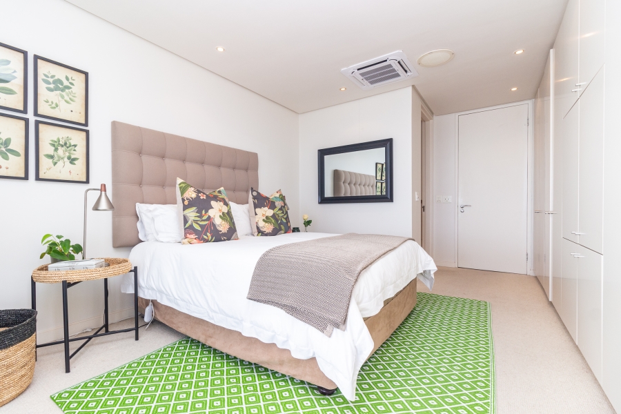 To Let 4 Bedroom Property for Rent in Camps Bay Western Cape